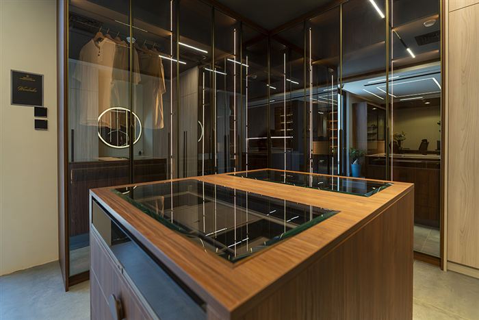 Showroom
